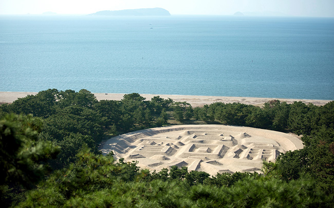 コラム アートリップ 朝日マリオン コム