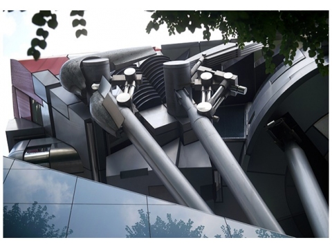 コラム 建モノがたり 青山製図専門学校１号館 東京都渋谷区 朝日マリオン コム