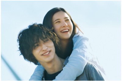 きみの瞳が問いかけている