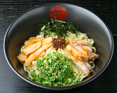 「山ト天　新宿店」の油ソバ