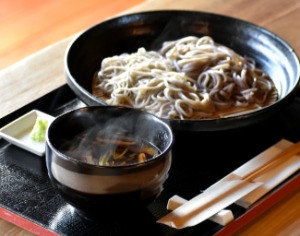 「蕎麦みつば」のきのこと野菜のつけ蕎麦