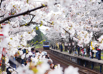 能登鹿島駅