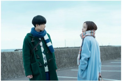 (C)2023映画「水は海に向かって流れる」製作委員会 (C)田島列島/講談社