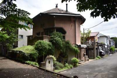 ロバハウス（東京都立川市）