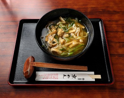 「祇園　京めん」のたぬきうどん