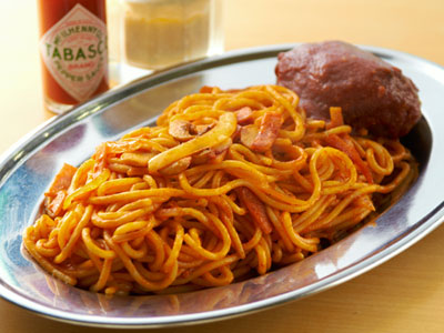 「カフェテラス　ポンヌフ」のハンバーグスパゲティ