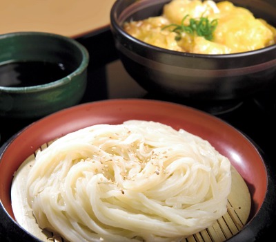 「小麦や」のミニざるうどん