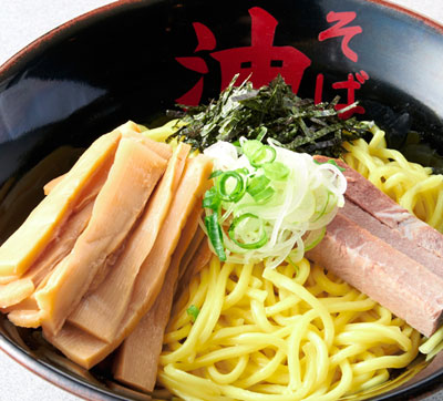 「油そば　東京油組総本店」の油そば