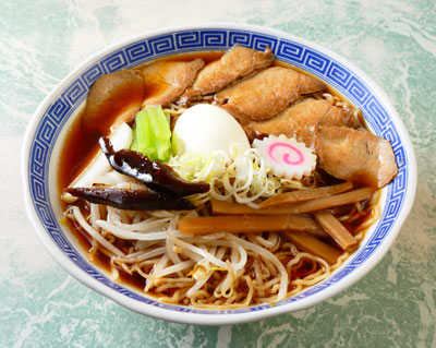 「福寿」の上五目ラーメン