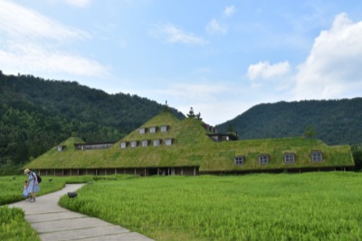 ラ コリーナ近江八幡（滋賀県近江八幡市）