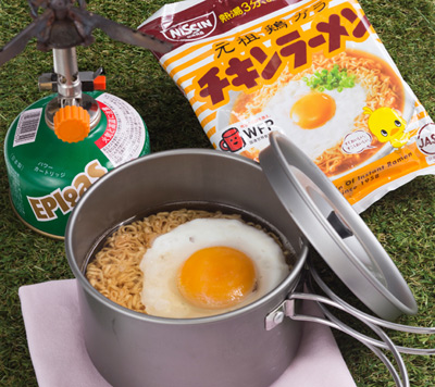 「日清食品」のチキンラーメン