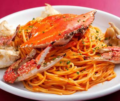 「ラ・ベルデ」のワタリガニのトマトソーススパゲッティ