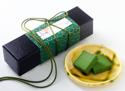 「御菓子　山中」のまっちゃちょこ濃い茶【改】