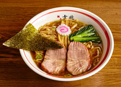 「麺壱　吉兆」の中華そば