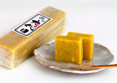 「やまり菓子舗」の芋ようかん
