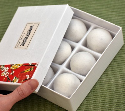 目白　志むらの「姫薯蕷饅頭（ひめじょうよまんじゅう）」