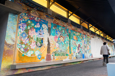 葛生（くずう）伝承館外壁　フレスコ画　福島恒久、戸倉英雄作（高知県四万十町）