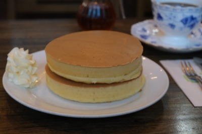「ルポーゼすぎ」のプレーンホットケーキ