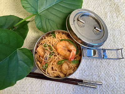 丸成商事の全蛋麺（たまごめん）調理例