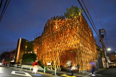 サニーヒルズ南青山店　隈研吾建築都市設計事務所作（東京都港区）