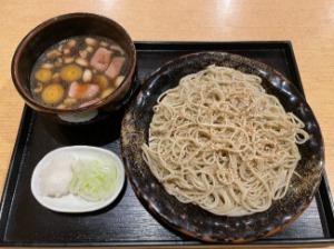 「そば処　しおじま」の鴨汁せいろ