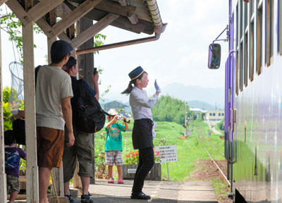 法華口（ほっけぐち）駅（兵庫県、北条鉄道）