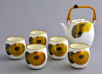 「金腐らし茶器揃」