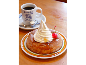 「珈琲所（コーヒーどころ）コメダ珈琲店」 のシロノワール