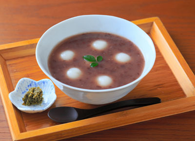 「成城風月堂　喫茶室」の白玉ぜんざい