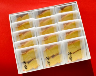 「治一郎」の治一郎のバウムクーヘン 