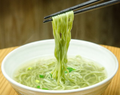 「釜揚げ屋」のわかめラーメン