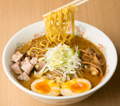 「さっぽろ　火武偉（かむい）」のみそらーめん