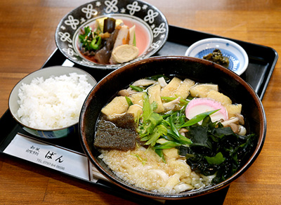 「ばん」のうどん