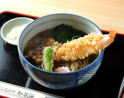 「左門町浅野屋」の天ぷらそば