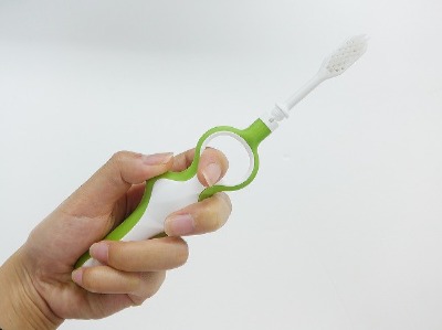 【レーベン特集】指かけリングタイプの歯周病ケア専用歯ブラシ