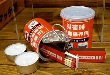 長期保存が可能な缶入りマッチ