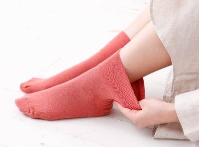 女性用柔らかくて締め付けない靴下